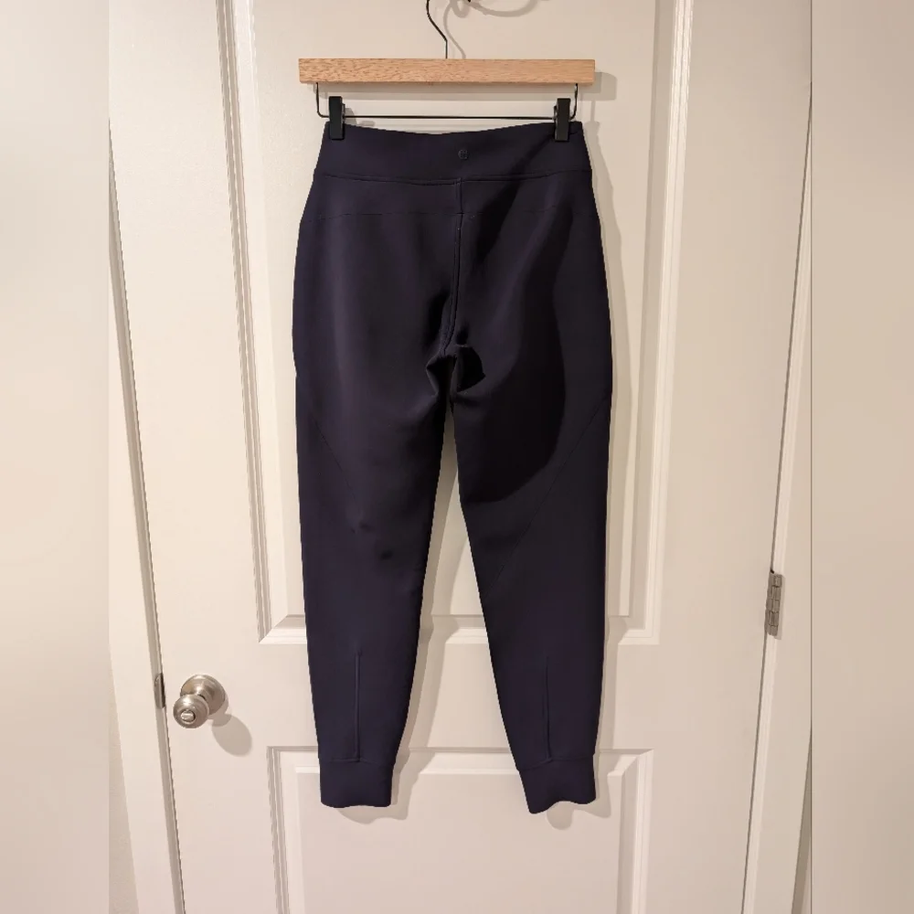 Lululemon Embrace The Space Pant